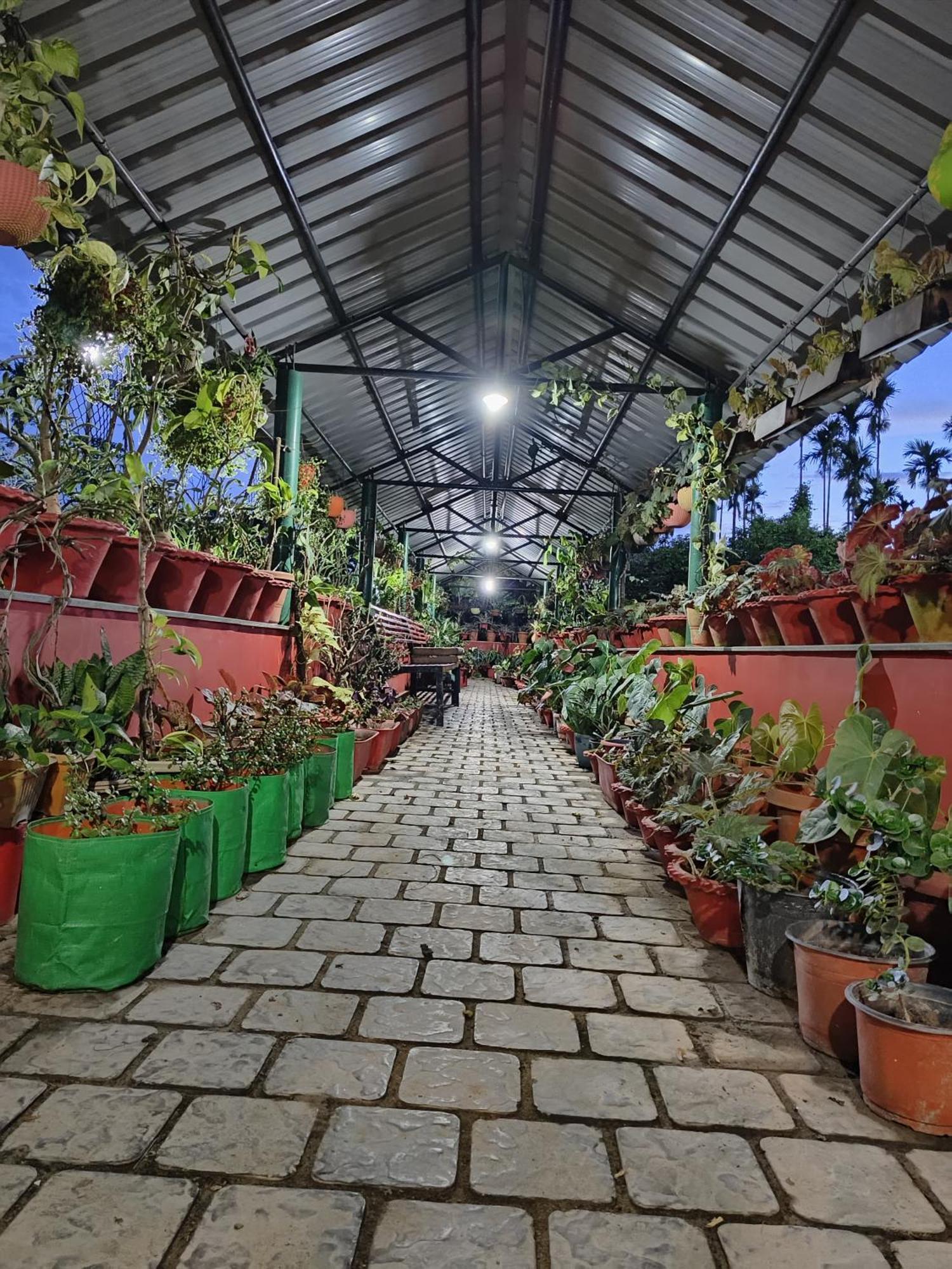 Jaanki Farms & Resorts Jorhāt Dış mekan fotoğraf