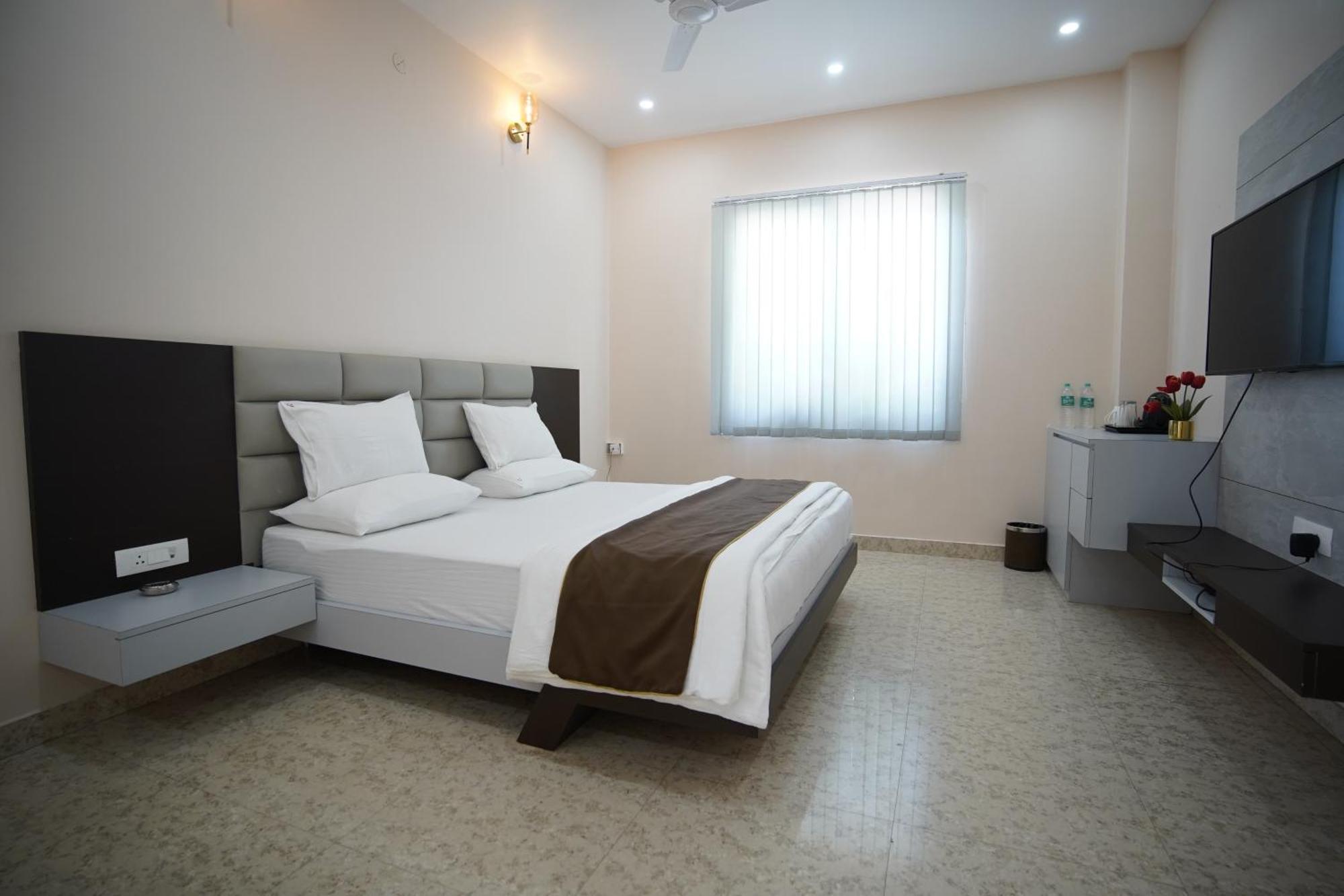 Jaanki Farms & Resorts Jorhāt Dış mekan fotoğraf