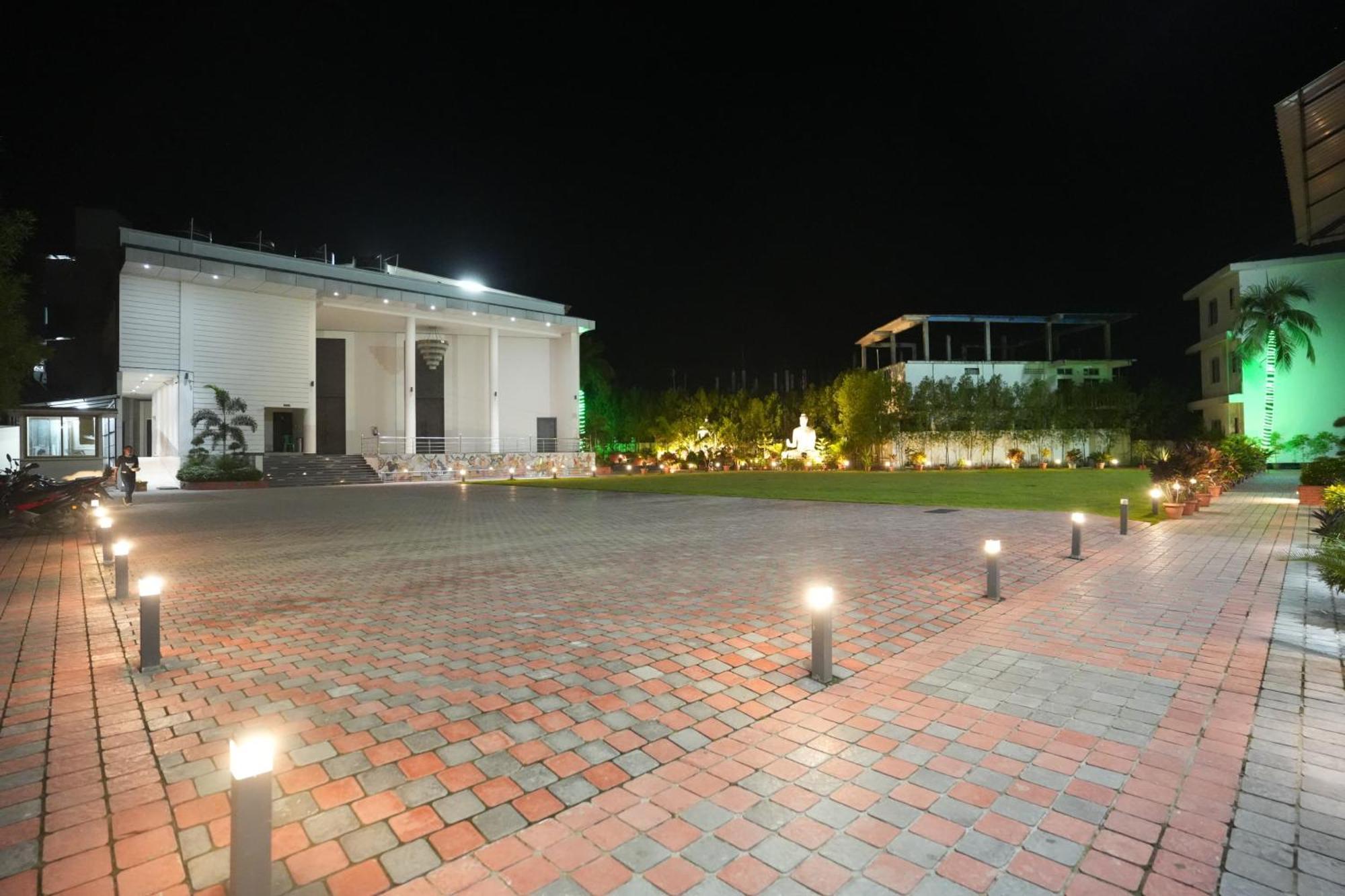 Jaanki Farms & Resorts Jorhāt Dış mekan fotoğraf